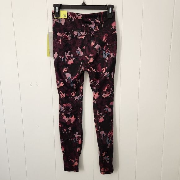 All in Motion Contour Power Waist High-Rise 7/8 Leggings - Picture 7 of 9